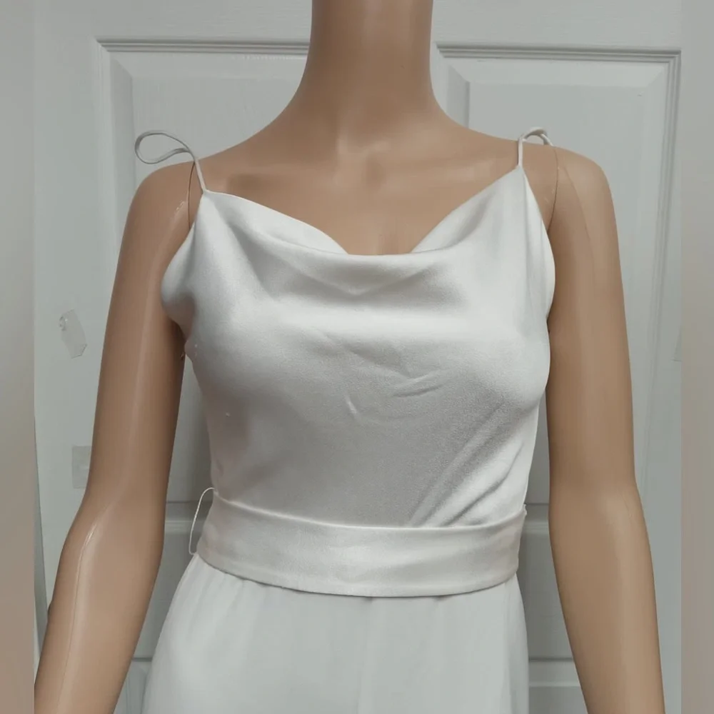 ALICE + OLIVIA
Primrose draped satin-paneled crepe halterneck jumpsuit - Picture 2 of 7